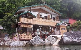 El Gordo'S Seaside Adventure Lodge